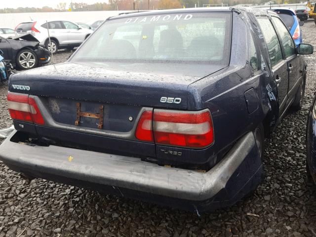 YV1LS5720T1334727 - 1996 VOLVO 850 BLUE photo 4