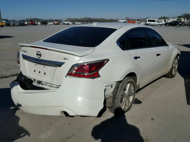 1N4AL3AP8FC145017 - 2015 NISSAN ALTIMA 2.5 WHITE photo 4