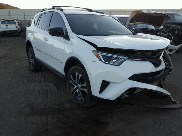 JTMBFREV3GD180321 - 2016 TOYOTA RAV4 LE WHITE photo 1