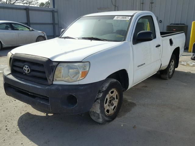 5TENX22N47Z351946 - 2007 TOYOTA TACOMA WHITE photo 2