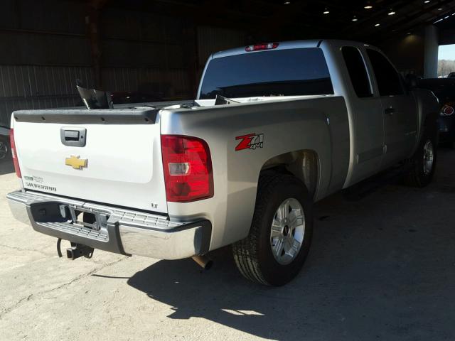 1GCRKSE39BZ166810 - 2011 CHEVROLET SILVERADO SILVER photo 4