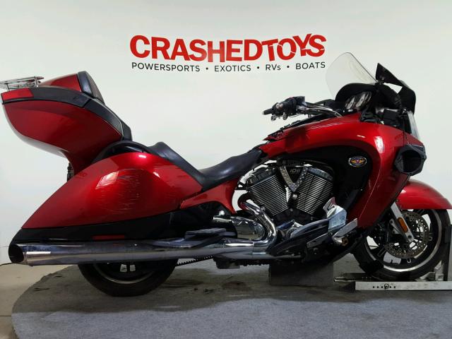 5VPSW36N1B3006324 - 2011 VICTORY MOTORCYCLES VISION TOU RED photo 1