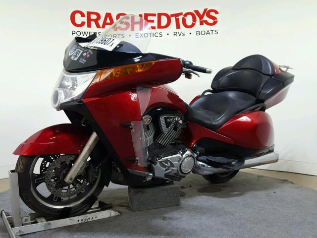 5VPSW36N1B3006324 - 2011 VICTORY MOTORCYCLES VISION TOU RED photo 4