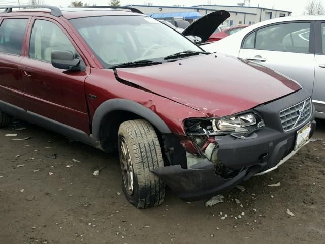 YV1SZ59H441165175 - 2004 VOLVO XC70 RED photo 10