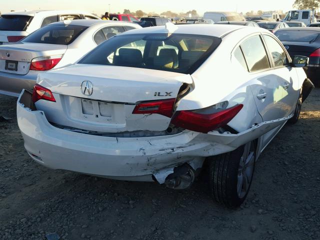 19VDE1F54EE004989 - 2014 ACURA ILX 20 PRE WHITE photo 4