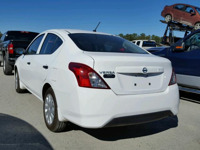 3N1CN7AP9HL854151 - 2017 NISSAN VERSA S WHITE photo 3