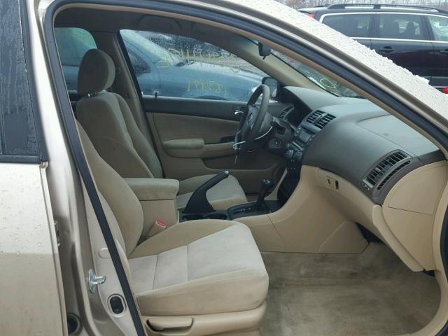 1HGCM56114A116615 - 2004 HONDA ACCORD DX GOLD photo 5