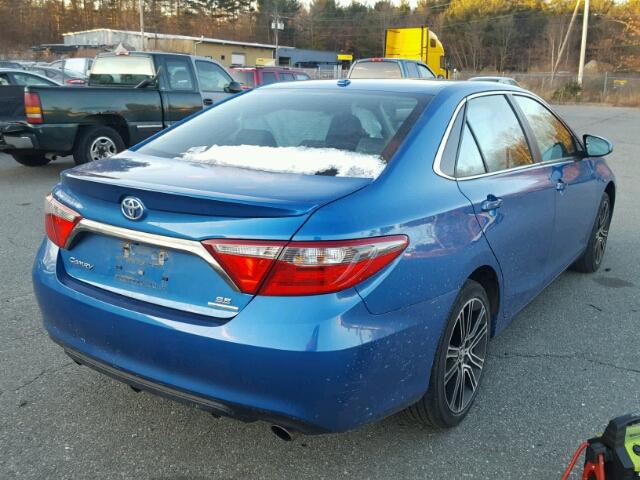 4T1BF1FK2GU560574 - 2016 TOYOTA CAMRY LE BLUE photo 4