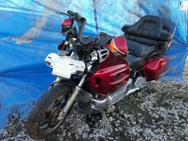 1HFSC47063A200351 - 2003 HONDA GL1800 RED photo 2