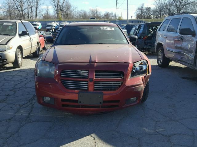 2D4FV47V46H429721 - 2006 DODGE MAGNUM SXT RED photo 9