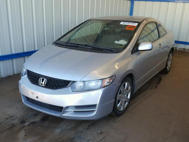 2HGFG1B66AH510235 - 2010 HONDA CIVIC LX SILVER photo 2