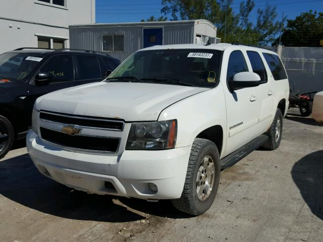 1GNFK16317J353127 - 2007 CHEVROLET SUBURBAN K WHITE photo 2