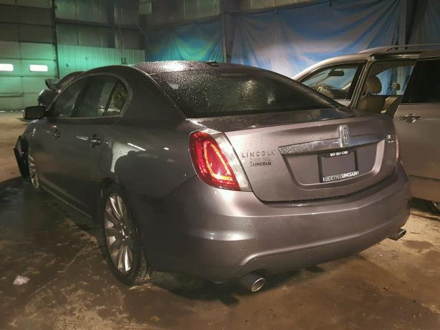 1LNHL9ER1CG806801 - 2012 LINCOLN MKS GRAY photo 3