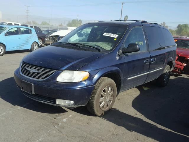 2C8GP64L94R577475 - 2004 CHRYSLER TOWN & COU BLUE photo 2