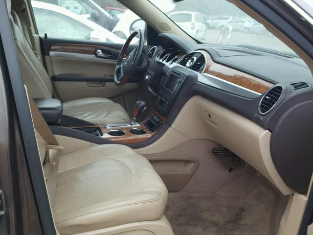 5GAEV23768J227521 - 2008 BUICK ENCLAVE CX BROWN photo 5