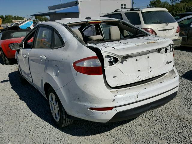 3FADP4BJ2EM102307 - 2014 FORD FIESTA SE WHITE photo 3