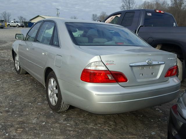 4T1BF28BX3U279720 - 2003 TOYOTA AVALON XL SILVER photo 3