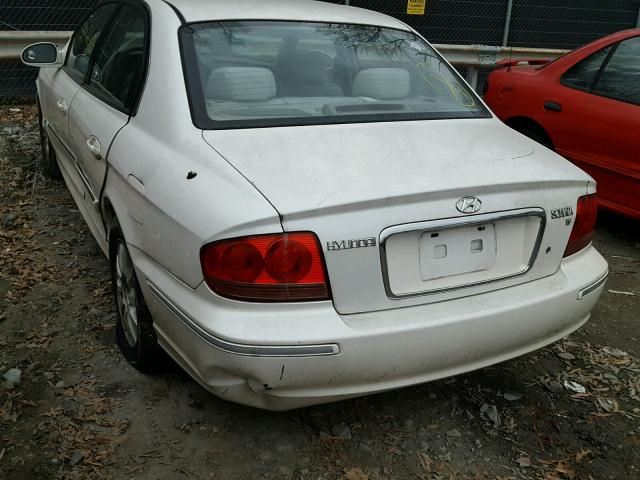 KMHWF35H33A884504 - 2003 HYUNDAI SONATA GLS WHITE photo 3