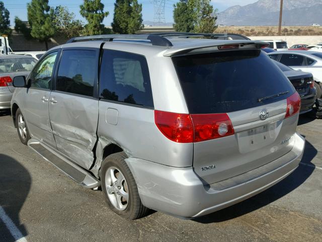 5TDZA23C66S447587 - 2006 TOYOTA SIENNA CE SILVER photo 3