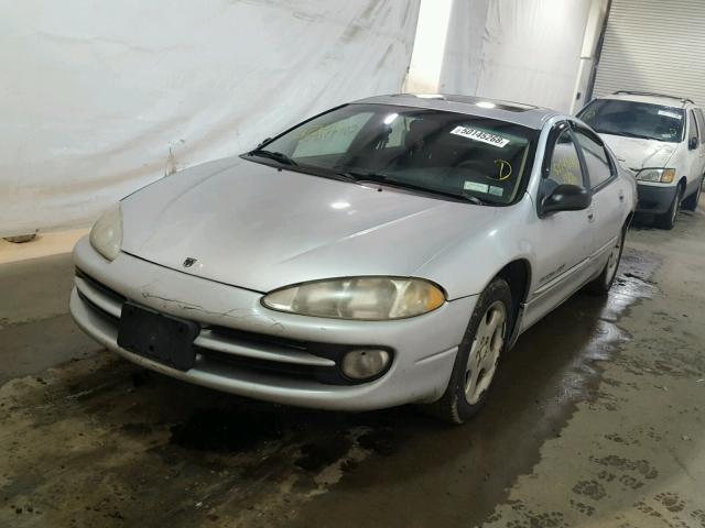 2B3HD76VXYH370710 - 2000 DODGE INTREPID R SILVER photo 2