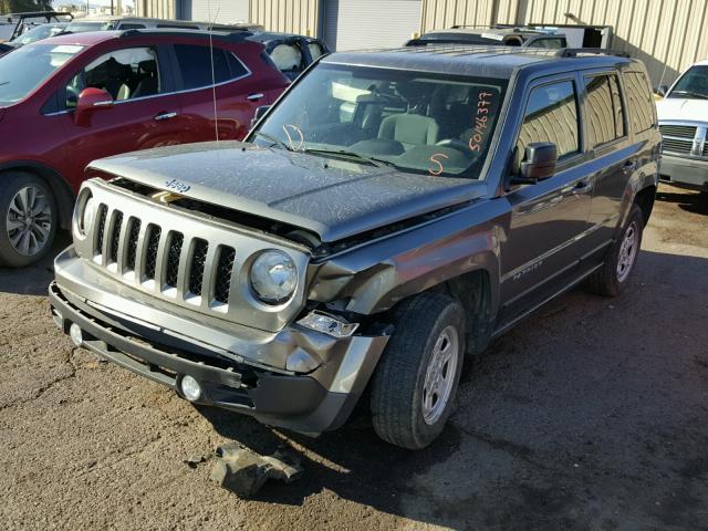 1C4NJRBB8CD654702 - 2012 JEEP PATRIOT SP GRAY photo 2