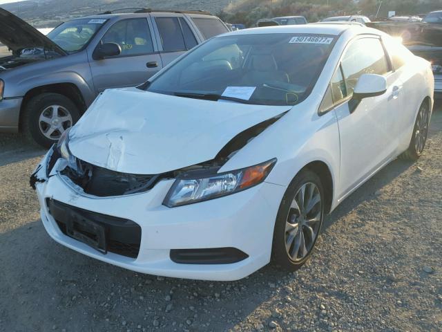 2HGFG3B55CH557004 - 2012 HONDA CIVIC LX WHITE photo 2