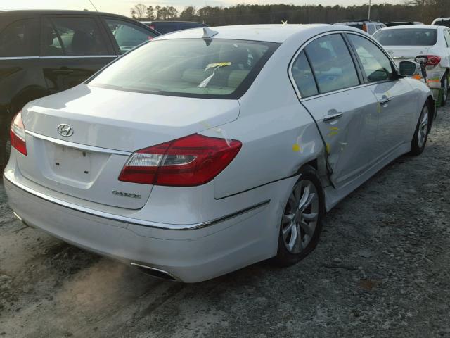 KMHGC4DD4DU209276 - 2013 HYUNDAI GENESIS 3. WHITE photo 9