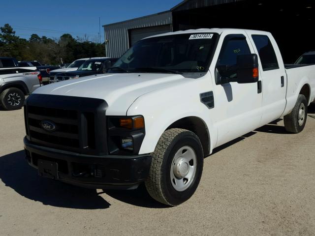 1FTSW20539EA31970 - 2009 FORD F250 SUPER WHITE photo 2