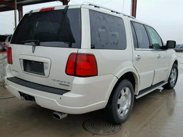 5LMFU27585LJ20297 - 2005 LINCOLN NAVIGATOR GRAY photo 4