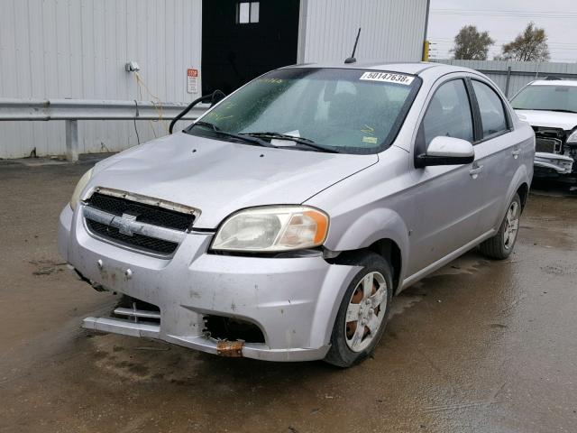 KL1TD56EX9B635365 - 2009 CHEVROLET AVEO LS SILVER photo 2