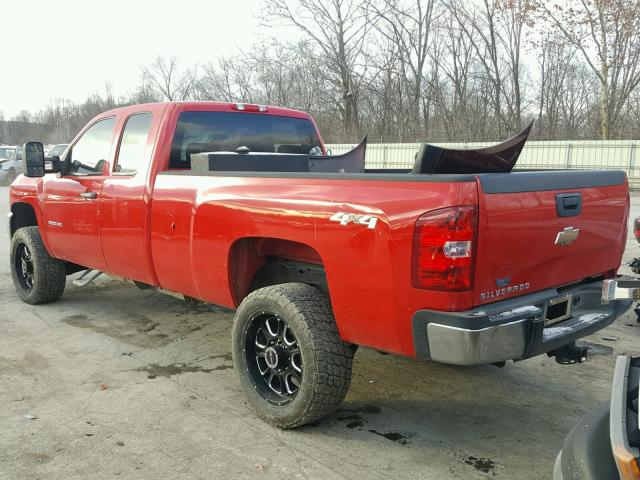 1GC2KVCG1BZ119313 - 2011 CHEVROLET SILVERADO RED photo 3