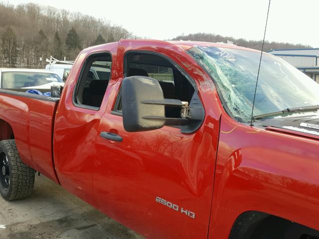 1GC2KVCG1BZ119313 - 2011 CHEVROLET SILVERADO RED photo 9