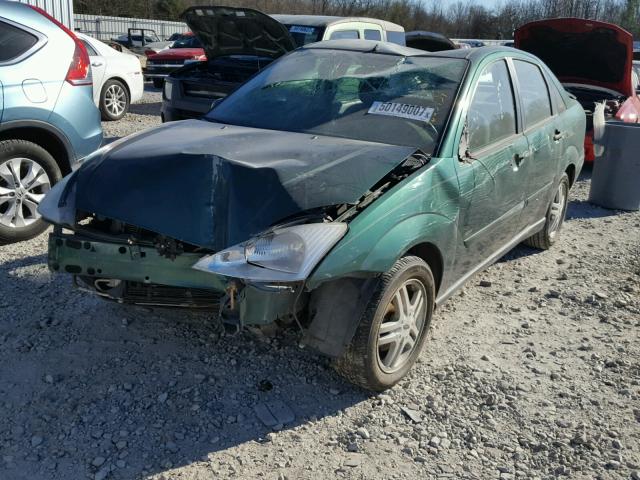 1FAFP343XYW299720 - 2000 FORD FOCUS SE GREEN photo 2