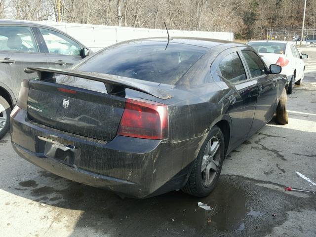 2B3KA43G78H228835 - 2008 DODGE CHARGER BLACK photo 4