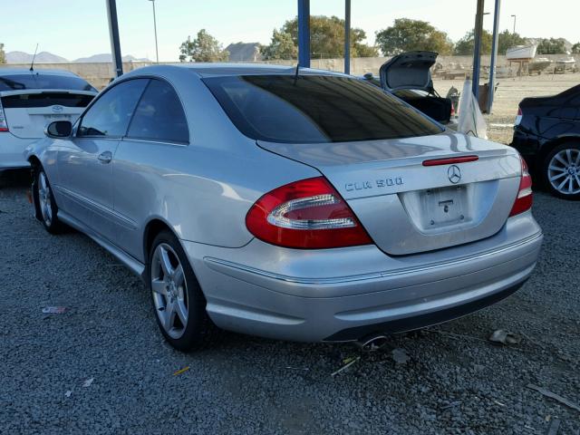 WDBTJ75J45F143086 - 2005 MERCEDES-BENZ CLK 500 SILVER photo 3