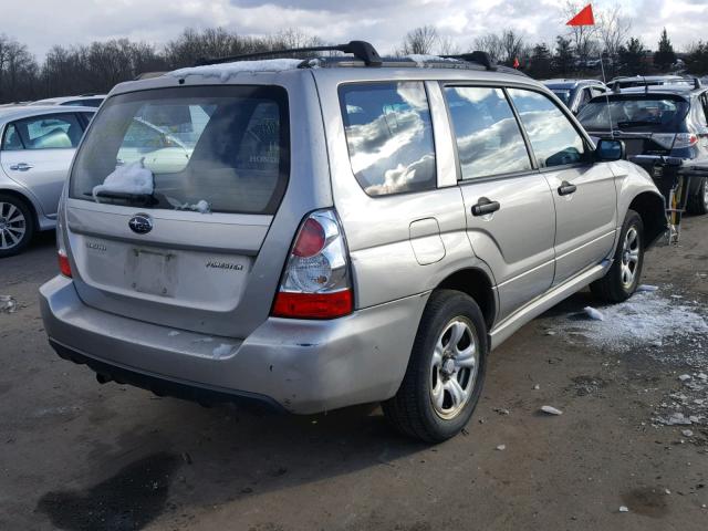 JF1SG63637G746750 - 2007 SUBARU FORESTER 2 SILVER photo 4