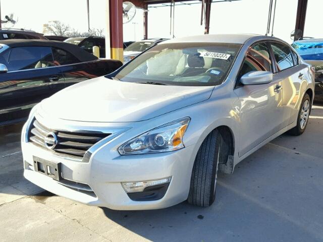 1N4AL3AP8DN581934 - 2013 NISSAN ALTIMA 2.5 SILVER photo 2