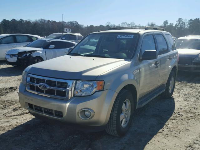 1FMCU0DG6AKA77921 - 2010 FORD ESCAPE XLT GOLD photo 2