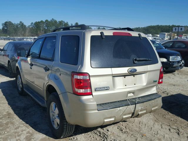 1FMCU0DG6AKA77921 - 2010 FORD ESCAPE XLT GOLD photo 3