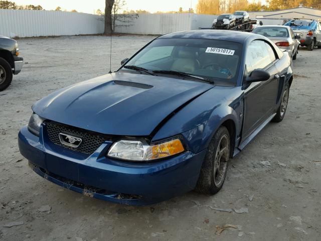 1FAFP4045YF151947 - 2000 FORD MUSTANG BLUE photo 2