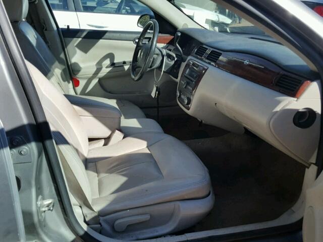 2G1WT58N479182731 - 2007 CHEVROLET IMPALA LT GRAY photo 5