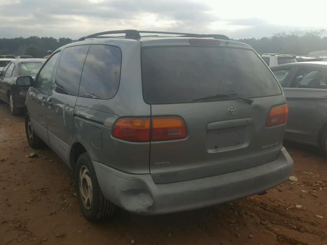 4T3ZF13C9WU023024 - 1998 TOYOTA SIENNA LE GRAY photo 3