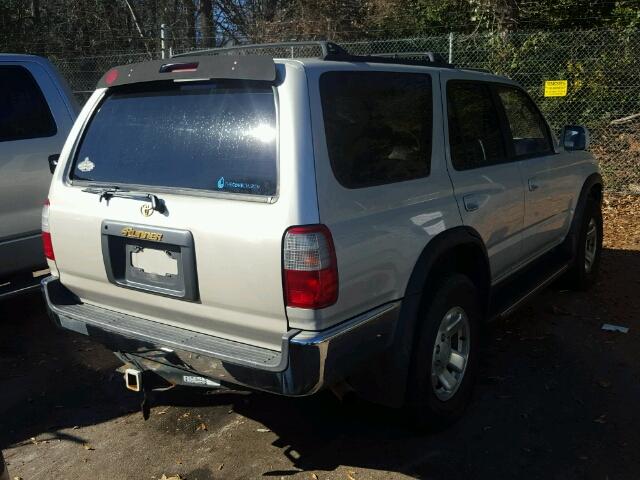 JT3GN86R8W0060562 - 1998 TOYOTA 4RUNNER SR BEIGE photo 4