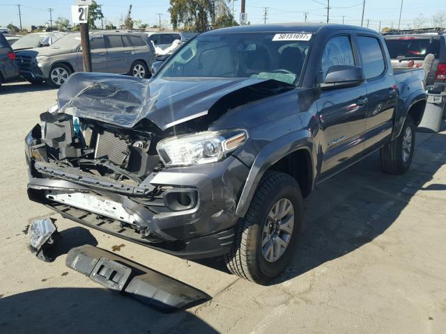 5TFAZ5CN9GX006380 - 2016 TOYOTA TACOMA DOU GRAY photo 2