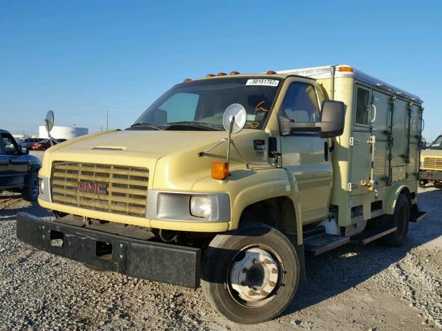 1GDJ5C1G06F900224 - 2006 GMC C5500 C5C0 YELLOW photo 2