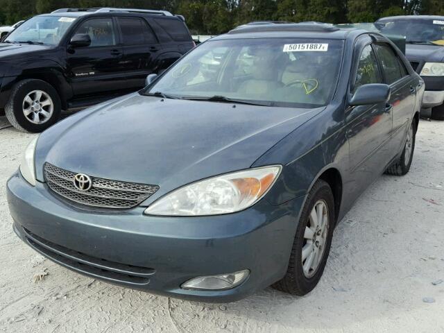 4T1BE32KX4U343080 - 2004 TOYOTA CAMRY LE GREEN photo 2