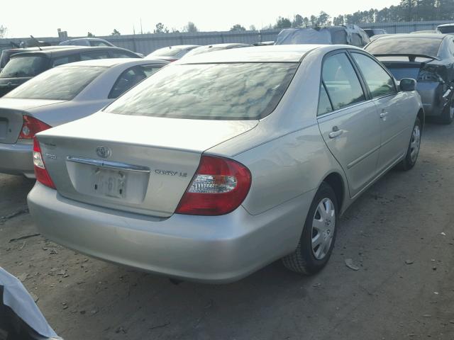 JTDBE32K530237355 - 2003 TOYOTA CAMRY LE SILVER photo 4