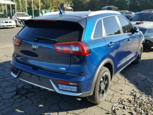 KNDCC3LC1H5071492 - 2017 KIA NIRO EX BLUE photo 4