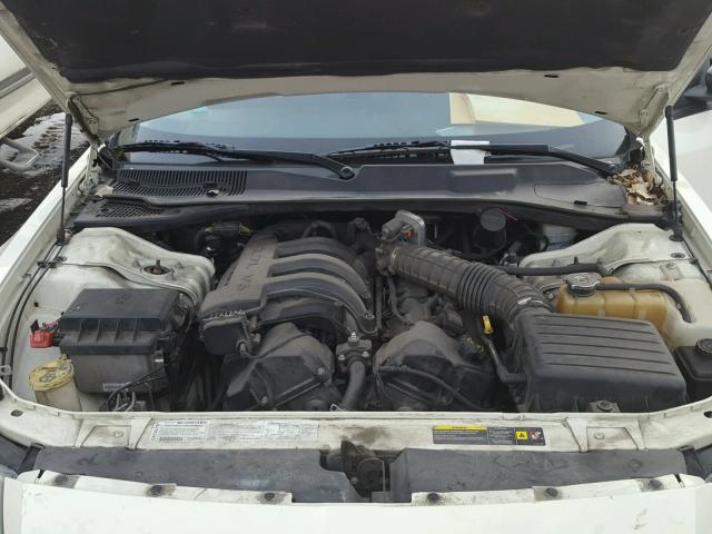 2D4FV48T25H618850 - 2005 DODGE MAGNUM SE WHITE photo 7