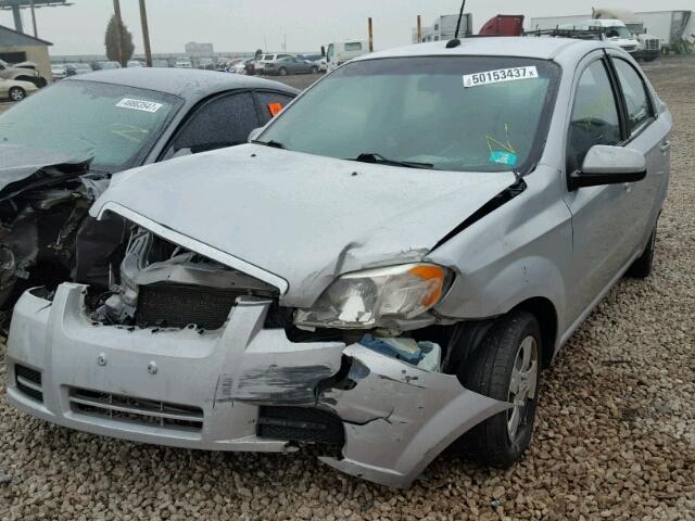 KL1TD5DE6AB073181 - 2010 CHEVROLET AVEO LS SILVER photo 2